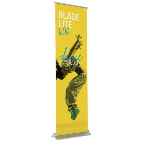 BLADE LITE 600 RETRACTABLE BANNER STAND